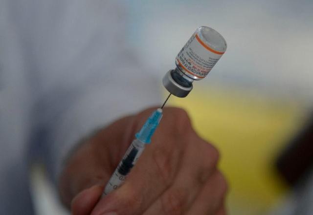 Imagem da noticia Brasil recebe 7,7 mi de doses de vacina contra covid para crianças