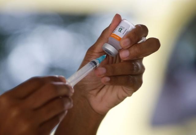 Imagem da noticia 3ª dose: além de mudanças no cronograma, Saúde altera regras para Janssen