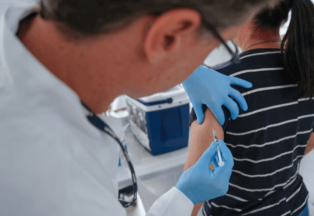 Imagem da noticia Botucatu, em São Paulo, inicia vacinação em massa contra dengue