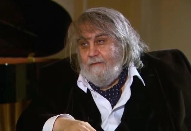 Compositor de trilha vencedora do Oscar, Vangelis morre aos 79 anos