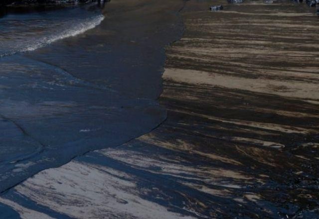 Imagem da noticia Peru declara emergência ambiental após vazamento de óleo