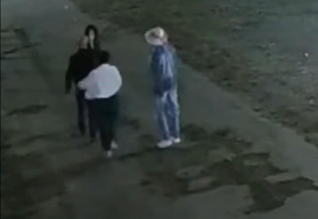 Imagem da noticia Vereador é flagrado agredindo mulher durante festa