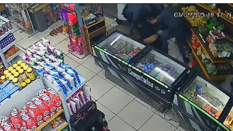 Imagem da noticia Exclusivo: policiais são gravados agredindo suspeito rendido na Grande São Paulo