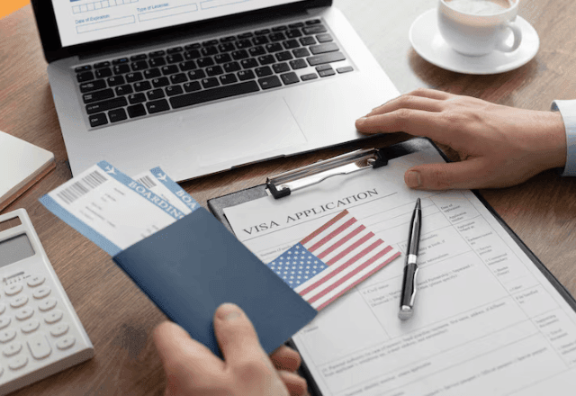 Imagem da noticia EUA vão exigir caução de até US$ 15 mil para alguns vistos de turismo e negócios