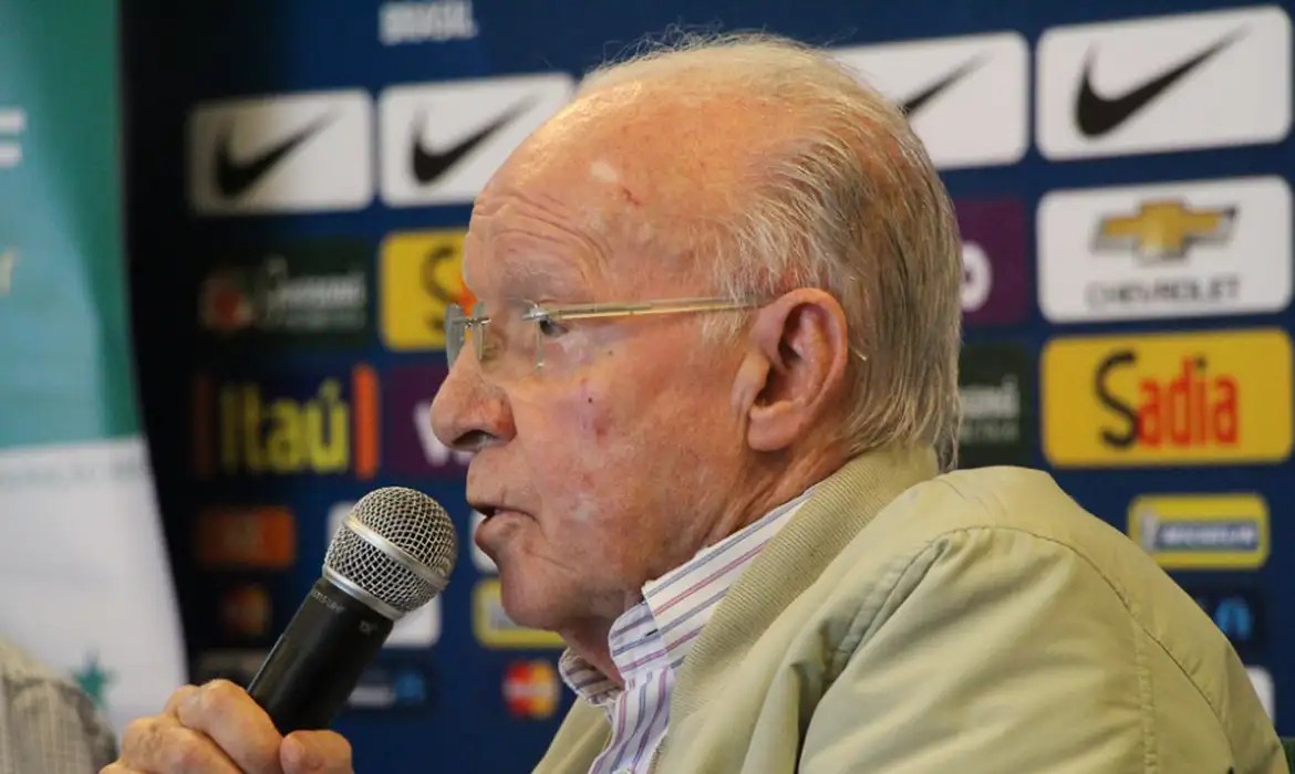 Imagem da noticia "Imortal do futebol": jornais repercutem morte de Zagallo no exterior