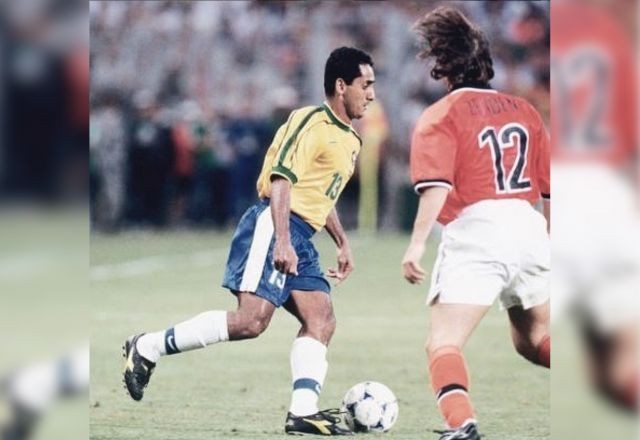 Imagem da noticia Morre Zé Carlos, lateral na Copa do Mundo de 1998