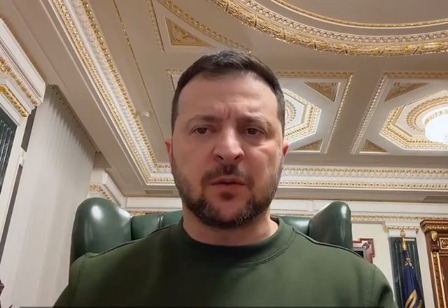 Imagem da noticia Zelensky quer "investigação internacional" para queda de avião com prisioneiros ucranianos 