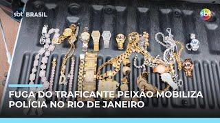 Família de traficante do RJ é detida com joias durante fuga; criminoso é procurado Família de traficante do RJ é detida com joias durante fuga; criminoso é procurado