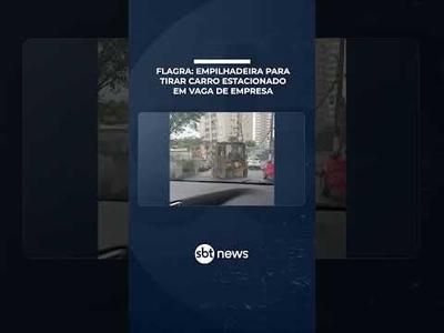 Empresário usa empilhadeira para remover carro estacionado em frente a empresa | #PrimeiroImpacto Empresário usa empilhadeira para remover carro estacionado em frente a empresa | #PrimeiroImpacto
