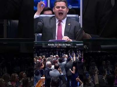 Senado aprova isenção do Imposto de Renda até R$ 5 mil; projeto vai à sanção de Lula Senado aprova isenção do Imposto de Renda até R$ 5 mil; projeto vai à sanção de Lula