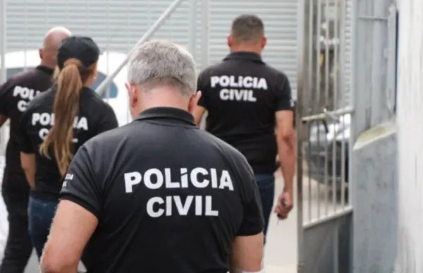 Imagem da noticia Trio invade prédio de luxo e furta apartamentos em Salvador