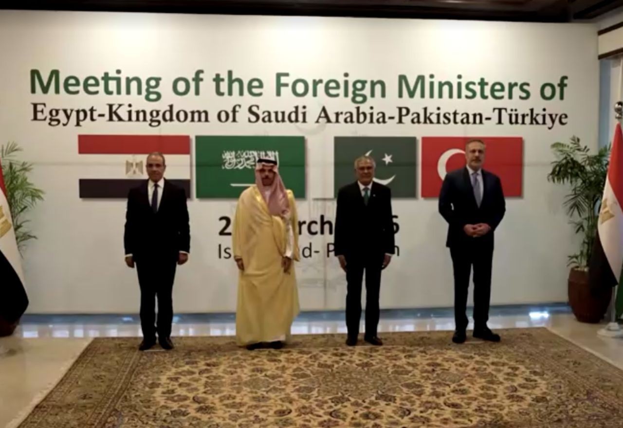 Imagem da noticia Irã diz que está pronto para responder a ataque terrestre dos EUA; potências regionais se reúnem no Paquistão