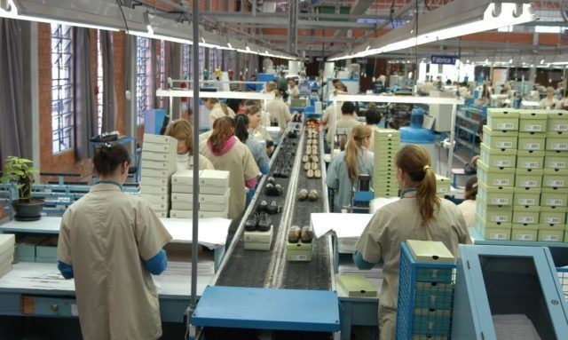 Imagem da noticia Indústria vê com preocupação escalada do dólar e alta nos juros, alerta CNI