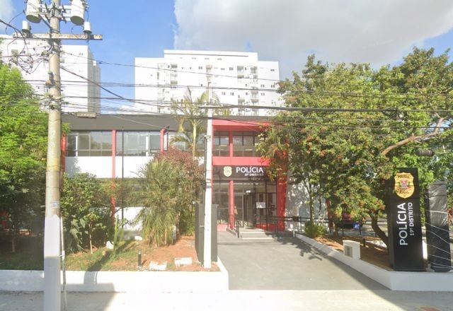 Imagem da noticia Menina de 11 anos grava vídeos com ofensas racistas a vizinhos em grupo de condomínio