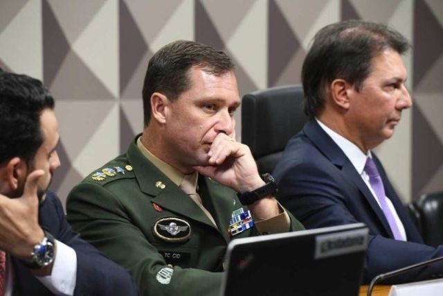 Imagem da noticia "O dia 8 foi uma surpresa para todo mundo", diz ex-ajudante de ordens de Bolsonaro