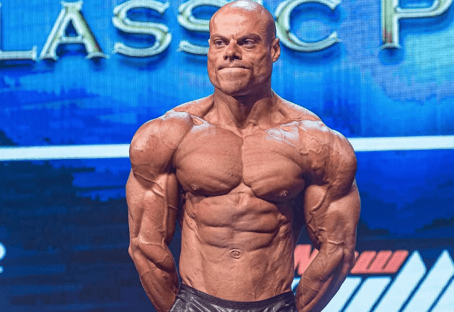 Imagem da noticia Esposa suspeita de matar fisiculturista tem prisão temporária decretada em SC