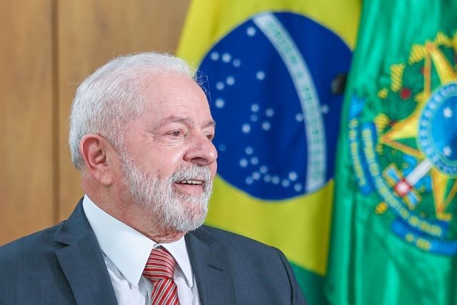Imagem da noticia Lula se manifesta sobre cessar-fogo em Gaza e diz que anúncio "traz esperança"