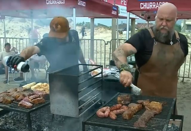 Imagem da noticia Maior churrasco de praia do mundo agita o Rio Grande do Sul