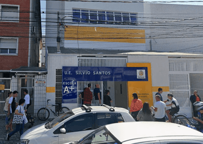 São Vicente (SP) inaugura escola em homenagem a Silvio Santos São Vicente (SP) inaugura escola em homenagem a Silvio Santos