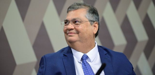 Imagem da noticia Dino determina que prazo final para CGU concluir auditoria sobre emendas pix será 11 de novembro