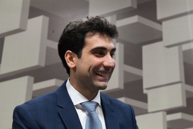 Imagem da noticia Galípolo diz que Banco Central não vai segurar dólar "no peito"