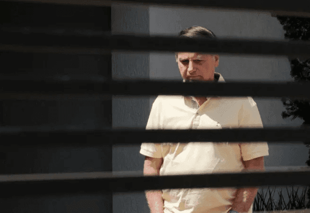 Relatório aponta que Bolsonaro não realizou leitura nem trabalho para reduzir pena Relatório aponta que Bolsonaro não realizou leitura nem trabalho para reduzir pena