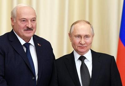 Bielorrússia aceita armazenar armas nucleares russas no país