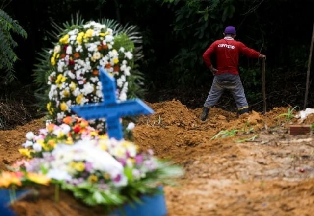 Imagem da noticia Brasil registra 176 mortes por covid-19 nas últimas 24h