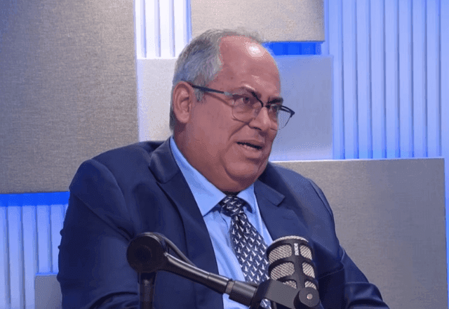 Tarifas de Trump beneficiam Brasil no curto prazo, mas cenário global segue instável, diz especialista Tarifas de Trump beneficiam Brasil no curto prazo, mas cenário global segue instável, diz especialista