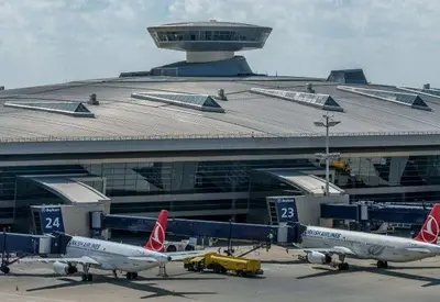 Rússia derruba três drones ucranianos que se dirigiam a Moscou; aeroportos são fechados temporariamente Rússia derruba três drones ucranianos que se dirigiam a Moscou; aeroportos são fechados temporariamente