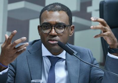 Diretor do BC nega ter recomendado compra de carteiras fraudadas do Master Diretor do BC nega ter recomendado compra de carteiras fraudadas do Master