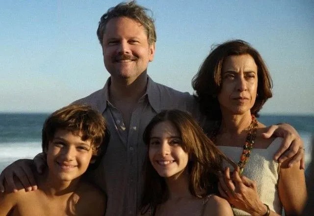 Imagem da noticia Filme brasileiro "Ainda estou aqui" ganha prêmio de melhor roteiro no Festival de Veneza de 2024