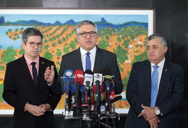 Imagem da noticia Ministro minimiza aprovação de urgência do PL do aborto: “não tem clima para votar o mérito"