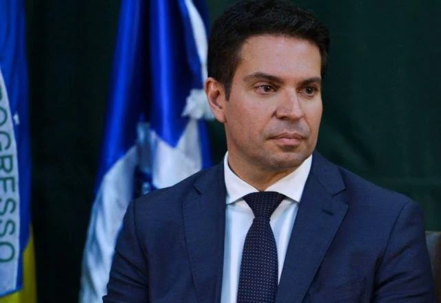 Ramagem está em situação migratória irregular nos EUA, diz diretor-geral da PF Ramagem está em situação migratória irregular nos EUA, diz diretor-geral da PF