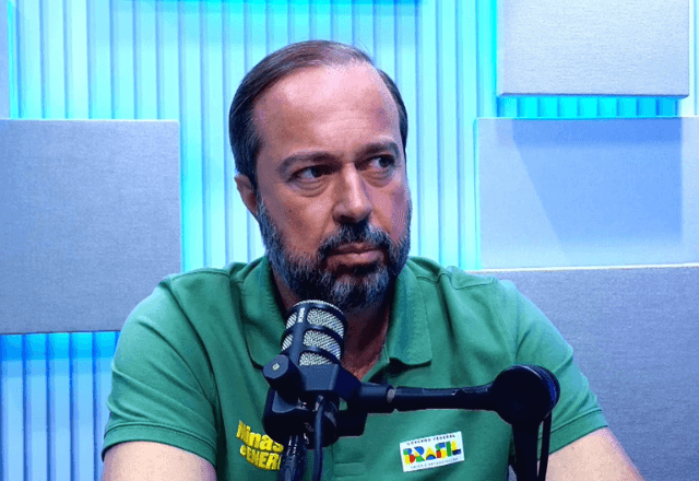 Imagem da noticia Energia elétrica: ministro diz que concessões firmadas no passado são “contratos frouxos”