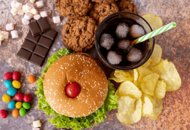 Imagem da noticia Alimentos ultraprocessados afetam fertilidade e metabolismo masculino, aponta estudo