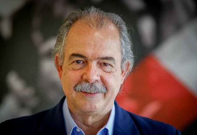 Imagem da noticia Justiça Federal rejeita denúncia contra ex-ministro Aloizio Mercadante