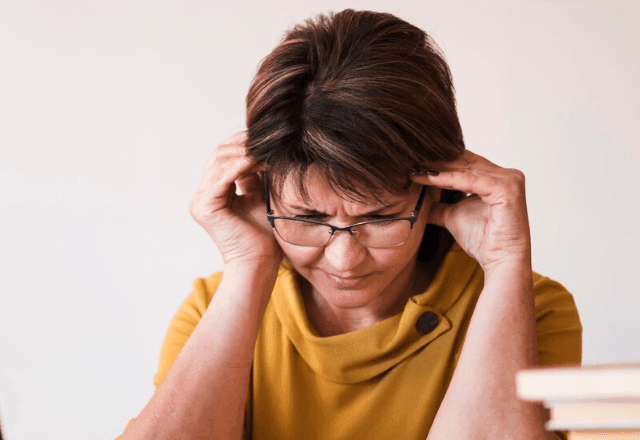 Imagem da noticia "Névoa cerebral": Covid longa e Alzheimer possuem alterações cerebrais parecidas, diz estudo