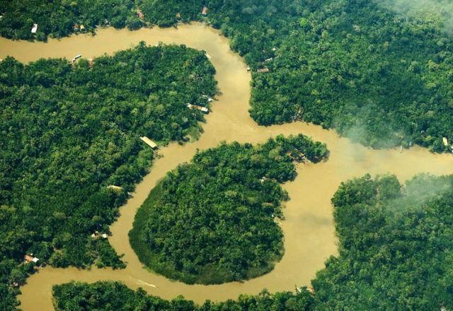 Imagem da noticia Cúpula da Amazônia começa com apelo para fim da exploração de petróleo