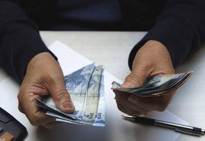 Câmara aprova MP que amplia beneficiários do empréstimo consignado Câmara aprova MP que amplia beneficiários do empréstimo consignado