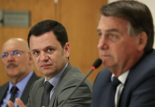 Imagem da noticia Anderson Torres perde salário no Conselho Administrativo do Galeão
