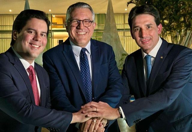Imagem da noticia "Garantia de governabilidade", diz Padilha sobre trocas ministeriais