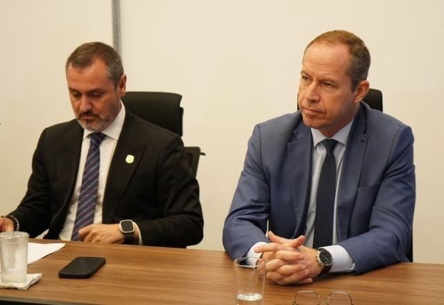 Imagem da noticia ABDI e PF firmam parceria para usar IA e Internet das Coisas na segurança de fronteiras