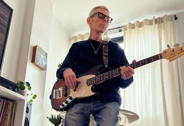 Imagem da noticia Baixista do The Smiths, Andy Rourke, morre aos 59 anos