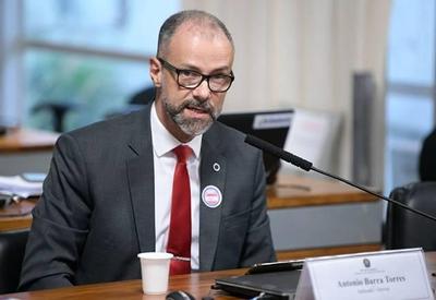 Presidente da Anvisa fala à CPI da Covid Presidente da Anvisa fala à CPI da Covid