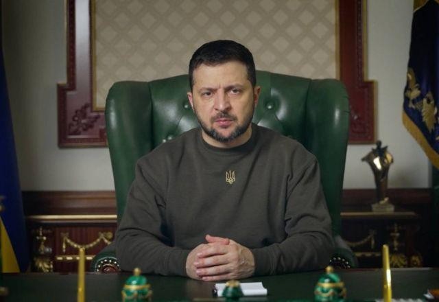 Imagem da noticia Zelensky pune 22 russos e proíbe autoridades de irem ao exterior