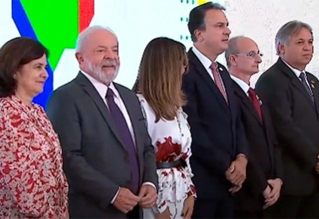 Imagem da noticia Ao vivo: governo relança o Mais Médicos que será Mais Saúde para o Brasil