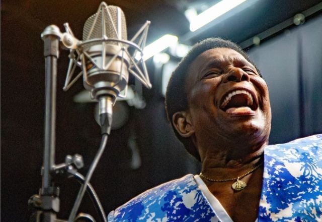 Imagem da noticia Neguinho da Beija-Flor anuncia aposentadoria após o Carnaval do Rio