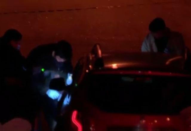 Imagem da noticia Mulher é brutalmente assassinada na frente do filho