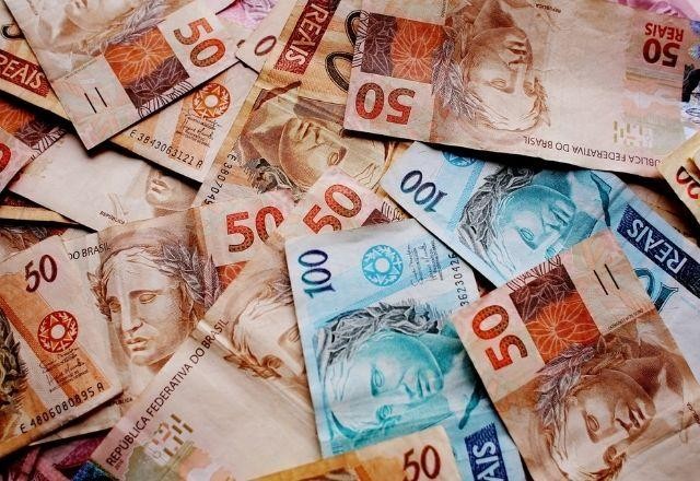 Imagem da noticia Mega-Sena acumula e prêmio sobe para R$ 27 milhões